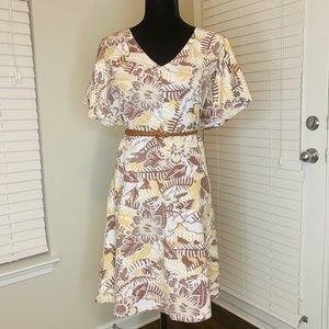 White dress with brown hues